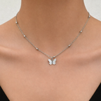 Collana a cascata sulla schiena farfalline argento